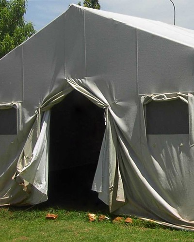 Изготавливаем солдатские палатки в Людиново вместимостью <strong>до 70 человек</strong>